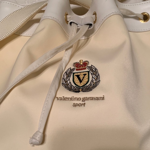 Valentino Garavani Sport Vintage Drawstring Bucket Bag - Picture 4 of 16